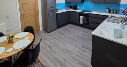 Exclusive / Modern home