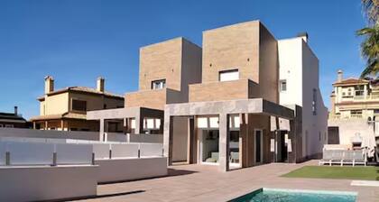 Double villa Domicil de Luxe 21 guests