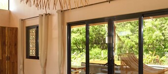 Pelícano Popoyo Boutique Villas