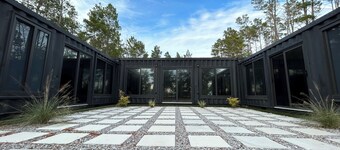 Palo Alto Luxury Retreat / Serene Nature Escape Near Trails & Downtown Access