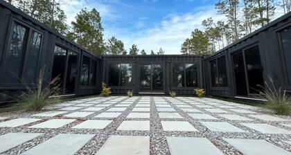 Palo Alto Luxury Retreat / Serene Nature Escape Near Trails & Downtown Access