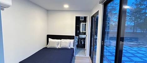 2 dormitorios, tabla de planchar con plancha, wifi gratis y ropa de cama