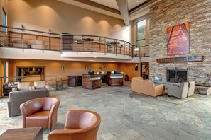 Lobby - Pool & Hot Tub Access: Park City Studio w/ Balcony (Park City)