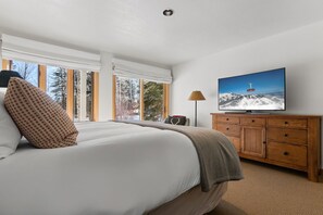 Iron/ironing board, free WiFi, bed sheets - RMR: Teton Pines 3443 Townhome in Wilson, WY (Wilson)