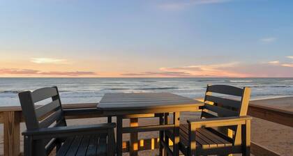 Coastal Home Retreat with Rooftop Deck/Private Beachfront Deck-Steps to the Beach