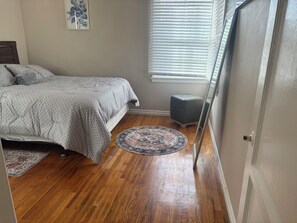 1 bedroom, free WiFi, bed sheets, wheelchair access - Lovely 1-bedroom duplex unit in beautiful Los Angeles for your stay (Los Angeles)