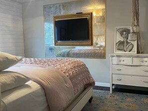 4 chambres, fer et planche à repasser, Wi-Fi, literie fournie