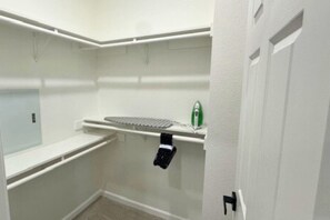 Casa, para fumantes | 3 quartos
