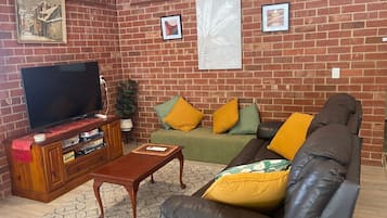 Smart TV, books