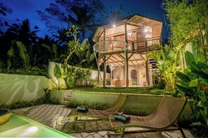 Exterior - Moonlit Jungle (Tampaksiring)