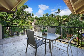 Outdoor dining - Kahala 723 “Apana O Lani” – 2 Lanais, King Bed, Island Serenity (Koloa)