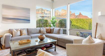 Experience luxury at Sedona Willow Villa—spacious 3BR home with stunning Red Rock views!