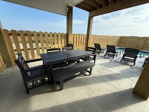 Outdoor dining - Beachfront Home,  Private Heated Pool, Pet Friendly, Golf Cart Included (Port Aransas)