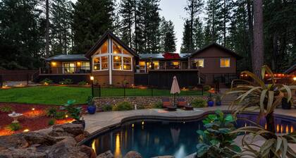 Mountain Family Resort•Pool•Hot Tub•Games•3 Decks•Events Separate Cost