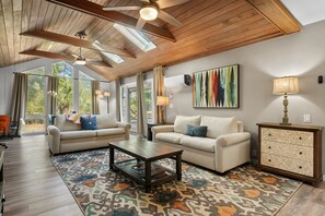 Smart TV, books, printers - Sea Pines Marsh-Front Retreat w/ Pool, Spa & Near Beach ~ Pets ~ 22 Audubon Pond Drive (Hilton Head Island)