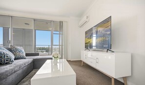 TV - KozyGuru | Granville | Contemporary Living Retreat (Granville)