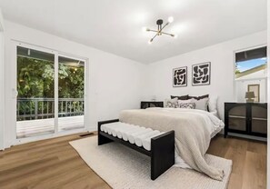 Internet, bed sheets - Cozy, Comfortable Retreat Near Seattle (Renton)