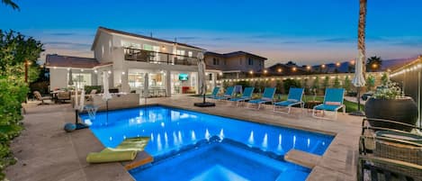 Piscine extérieure, piscine chauffée