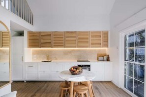 Private kitchen - Boulders Beach Estate (Ballina)