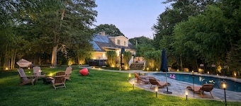 Near the Hamptons - Private Pool, Jacuzzi Retreat
