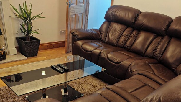 Living room - Room-relax in This Charming Rushden Retr (Rushden)