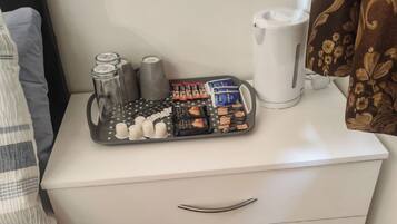 Shared Dormitory, 1 Bedroom, Smoking | Interior