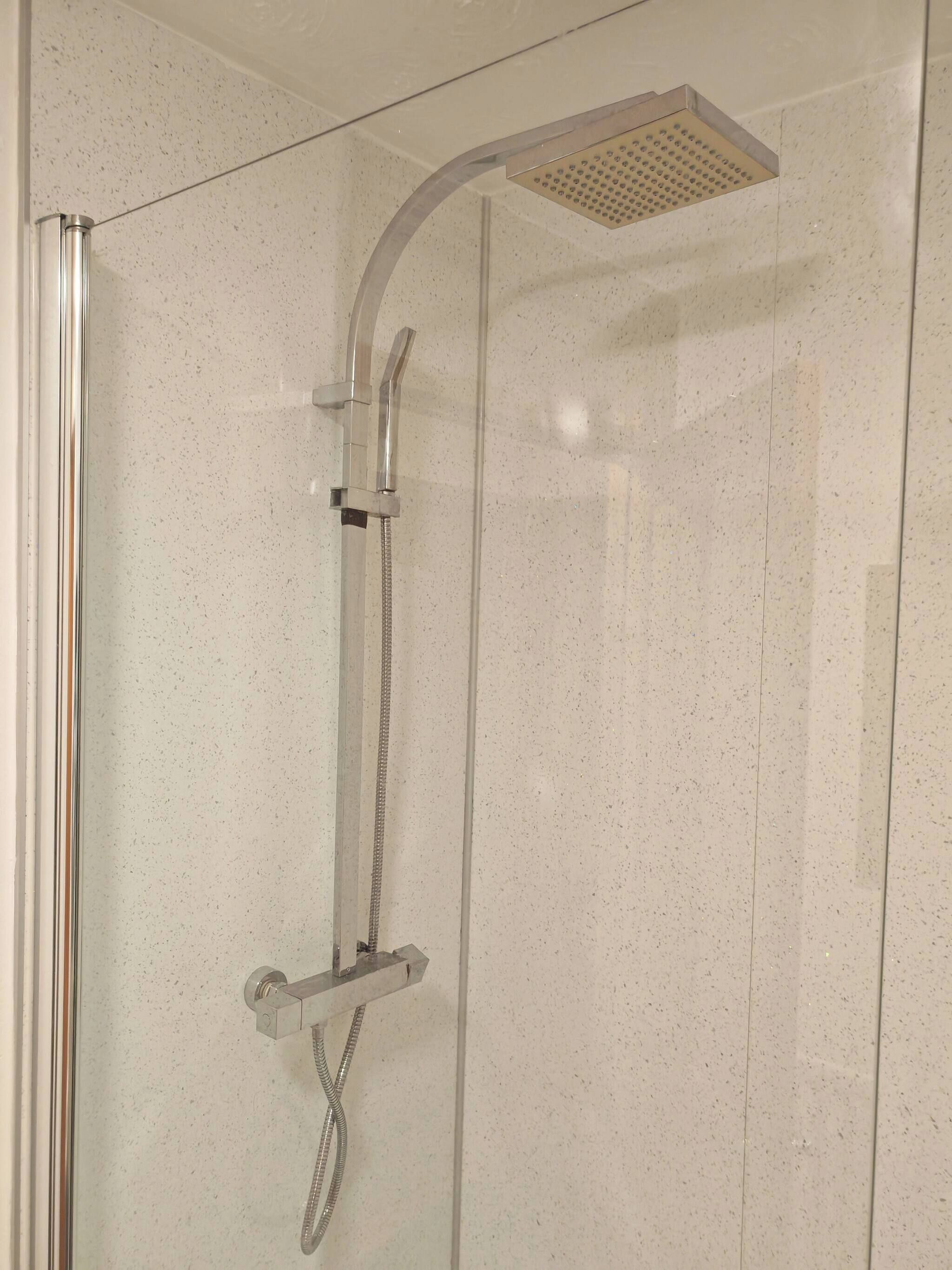 Shared Dormitory, 1 Bedroom, Smoking | Bathroom