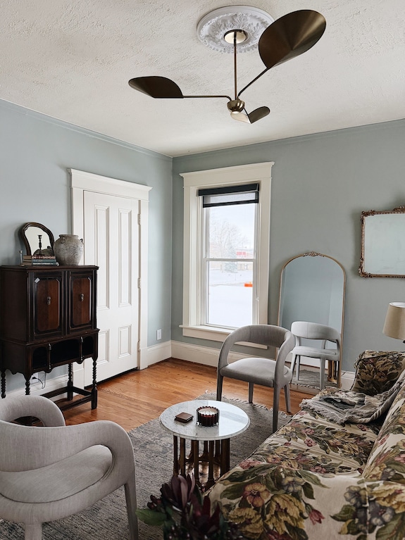 Walkable Downtown Goshen Apartment! - Middlebury, IN