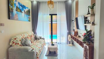 Smart TV, biblioteca musicale, impianto stereo