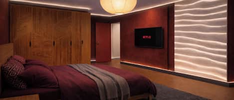 WiFi, bed sheets