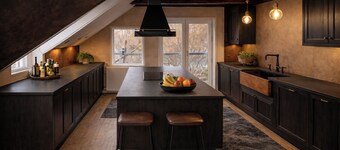 Crimson Autumn - Nordic Suite