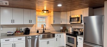 Relaxing 2-bedroom Farmhouse in beautiful Butler