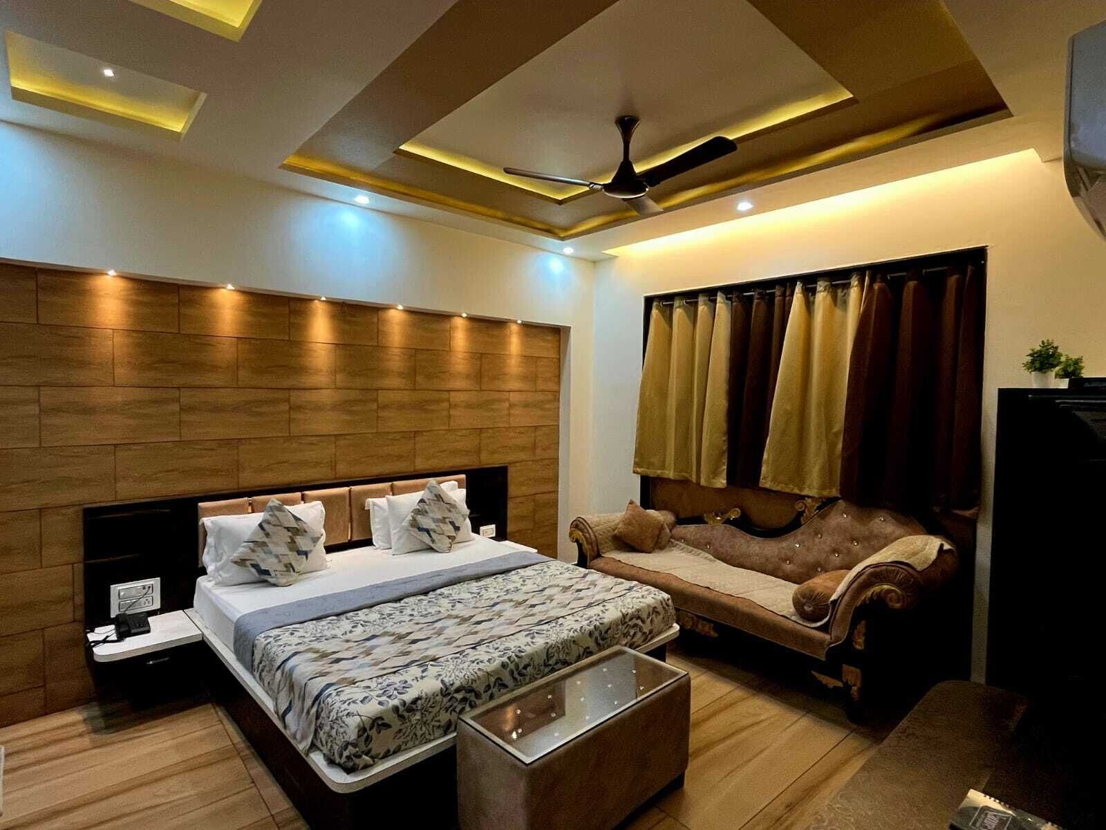 Luxury Double Room | Desk, free WiFi