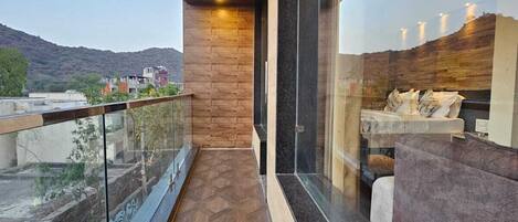 Family Quadruple Room, Mountain View | Balcony