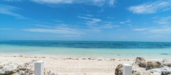 Oceanview Key Colony Beach Condo • Private Beach + Heated Pool • Balcony Views