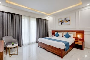 Phòng 3 Cao cấp | Két bảo mật tại phòng, bàn, khu vực làm việc phù hợp cho laptop