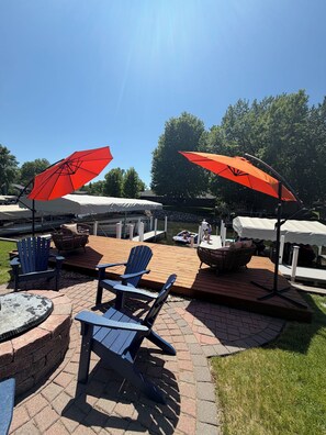Terrace/patio - Lakefront Living in Arnold’s Park Okoboji4BR 3BA  Dock Boat Space (Arnolds Park)