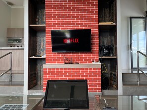 Grand-Villa, Bergblick | Schreibtisch, laptopgeeigneter Arbeitsplatz, kostenloses WLAN