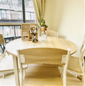 Dining - Popular Minato-ku area / 3 min walk from Daimon Station / Direct airport access / 1LD / Ideal for sightseeing in Tokyo (港区浜松町1－12－2)