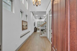 Interior - The DOVI Collection | Gated Luxury Haven & Pool (The Woodlands)