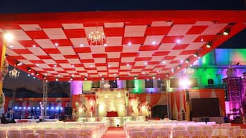 Espace banquet en plein air