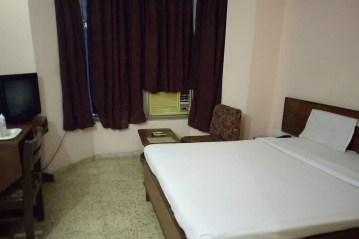 Deluxe Double Room | Desk, WiFi (free)