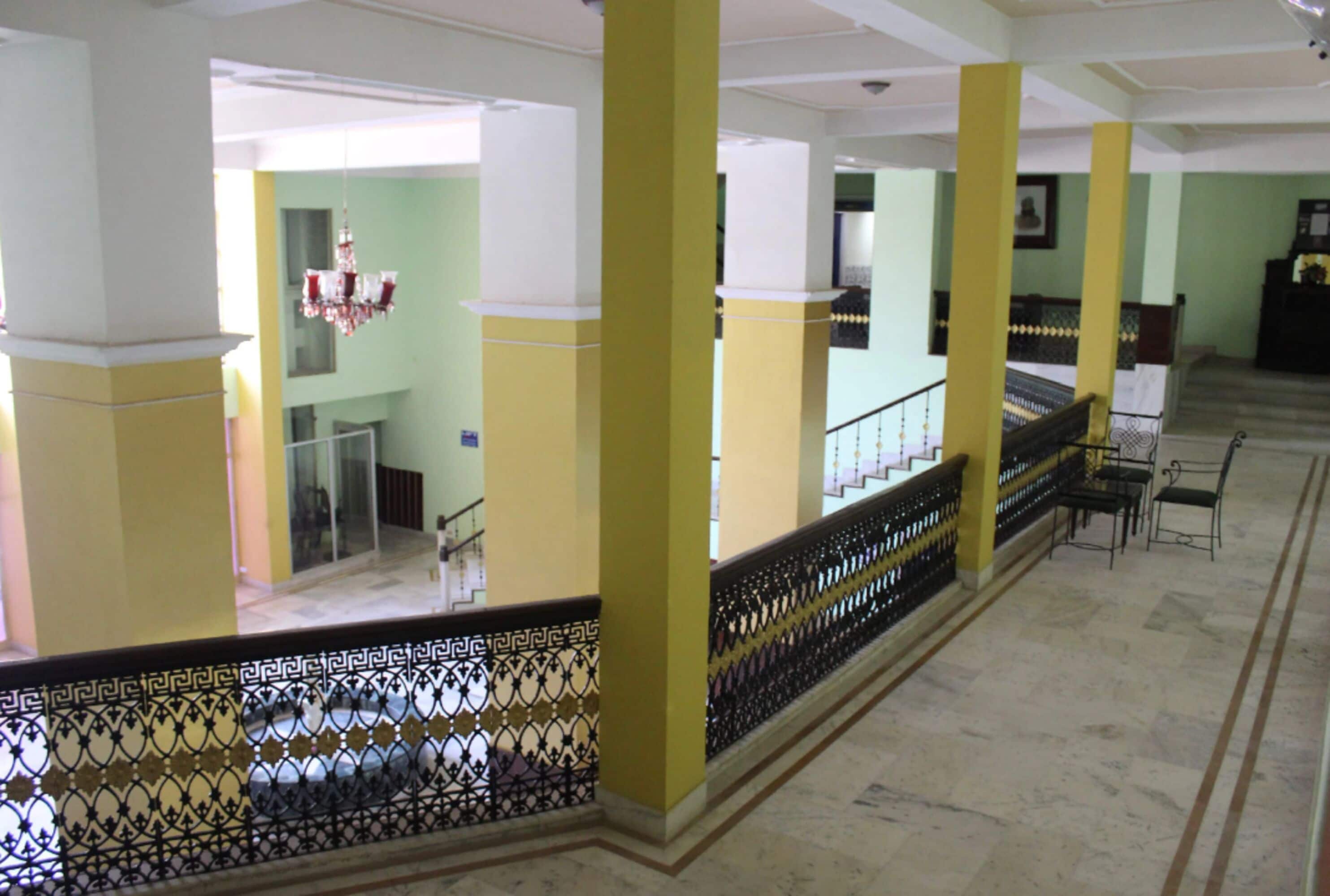 تفاصيل الفندق من الداخل