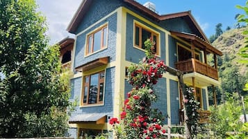 Majoituspaikan julkisivu