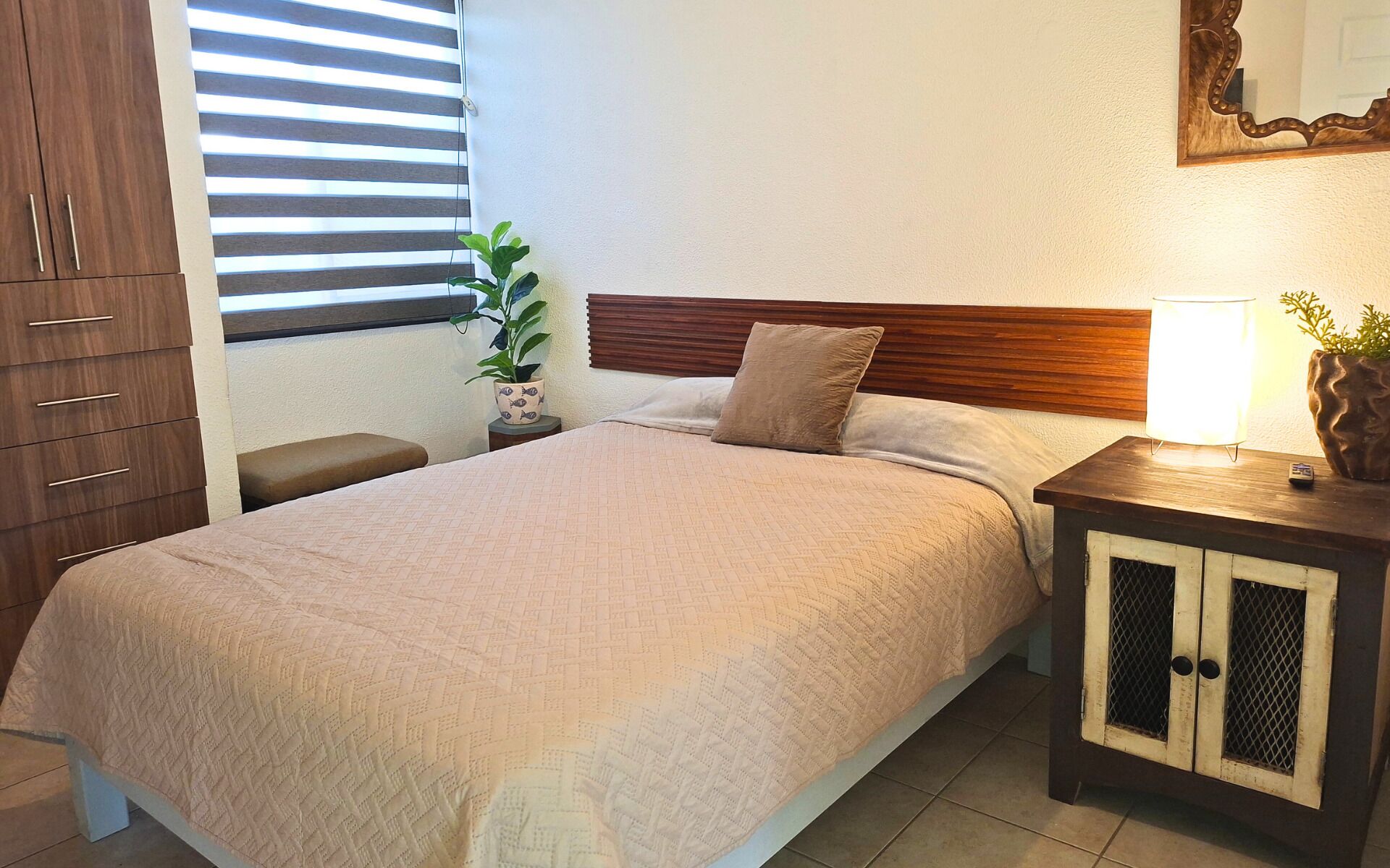 Deluxe Apartment | Free WiFi