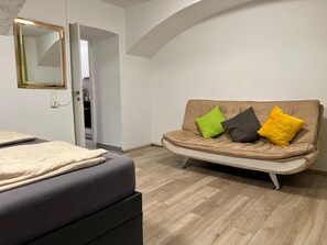 Basic-Apartment | Bügeleisen/Bügelbrett, kostenloses WLAN