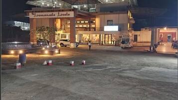 Facciata della struttura