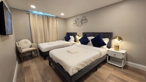 2 habitaciones, tabla de planchar con plancha, wifi y ropa de cama