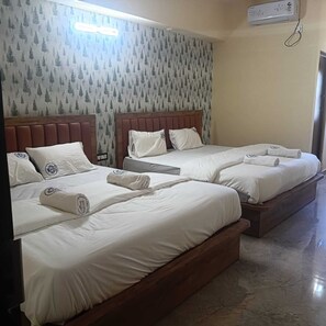 Iron/ironing board, free WiFi - Skyline Residency (Bengaluru)