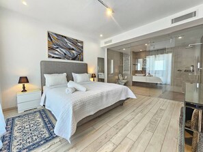 4 chambres, fer et planche à repasser, accès Internet, draps fournis